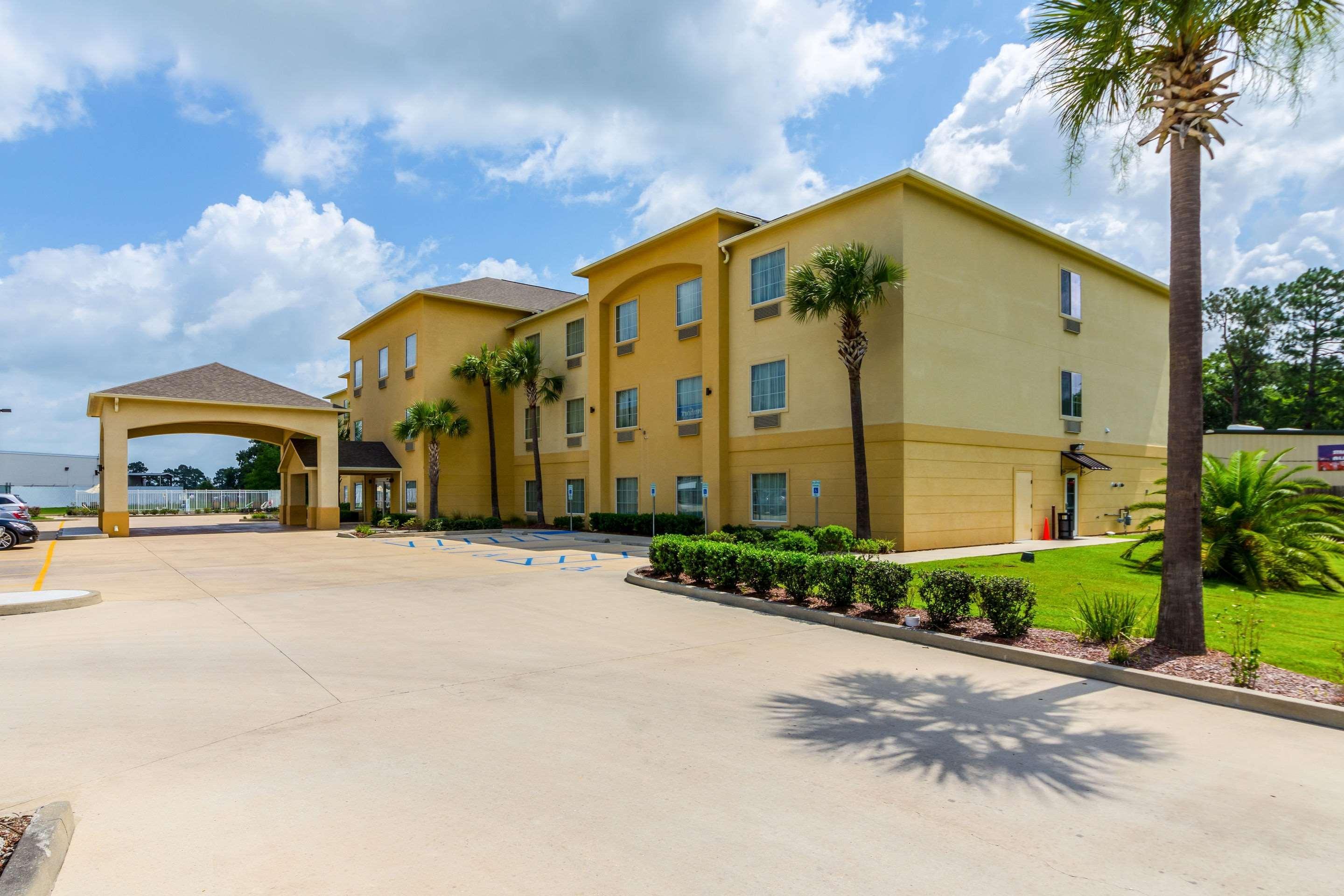 Comfort Inn & Suites Scott-West Lafayette Exterior photo