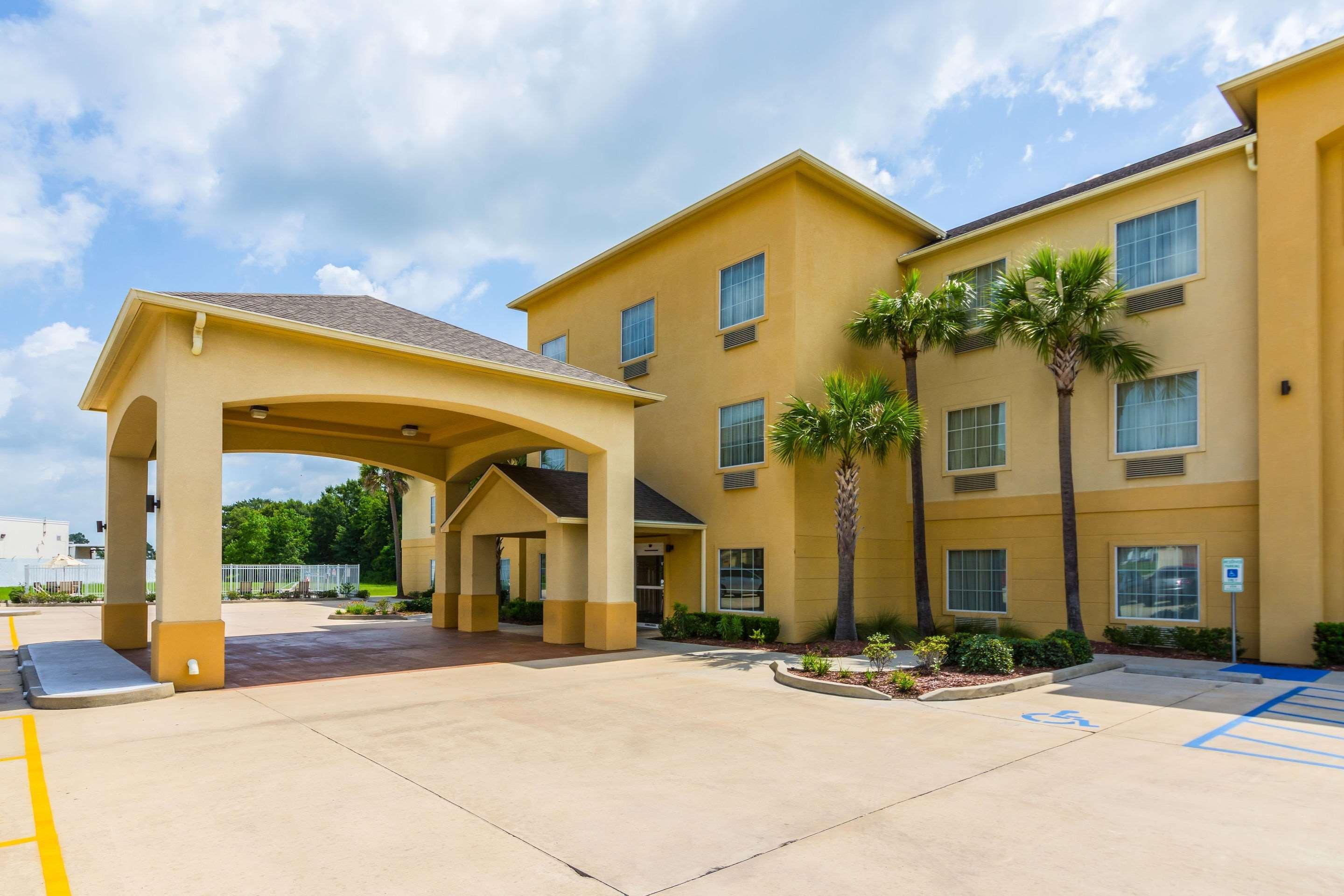 Comfort Inn & Suites Scott-West Lafayette Exterior photo