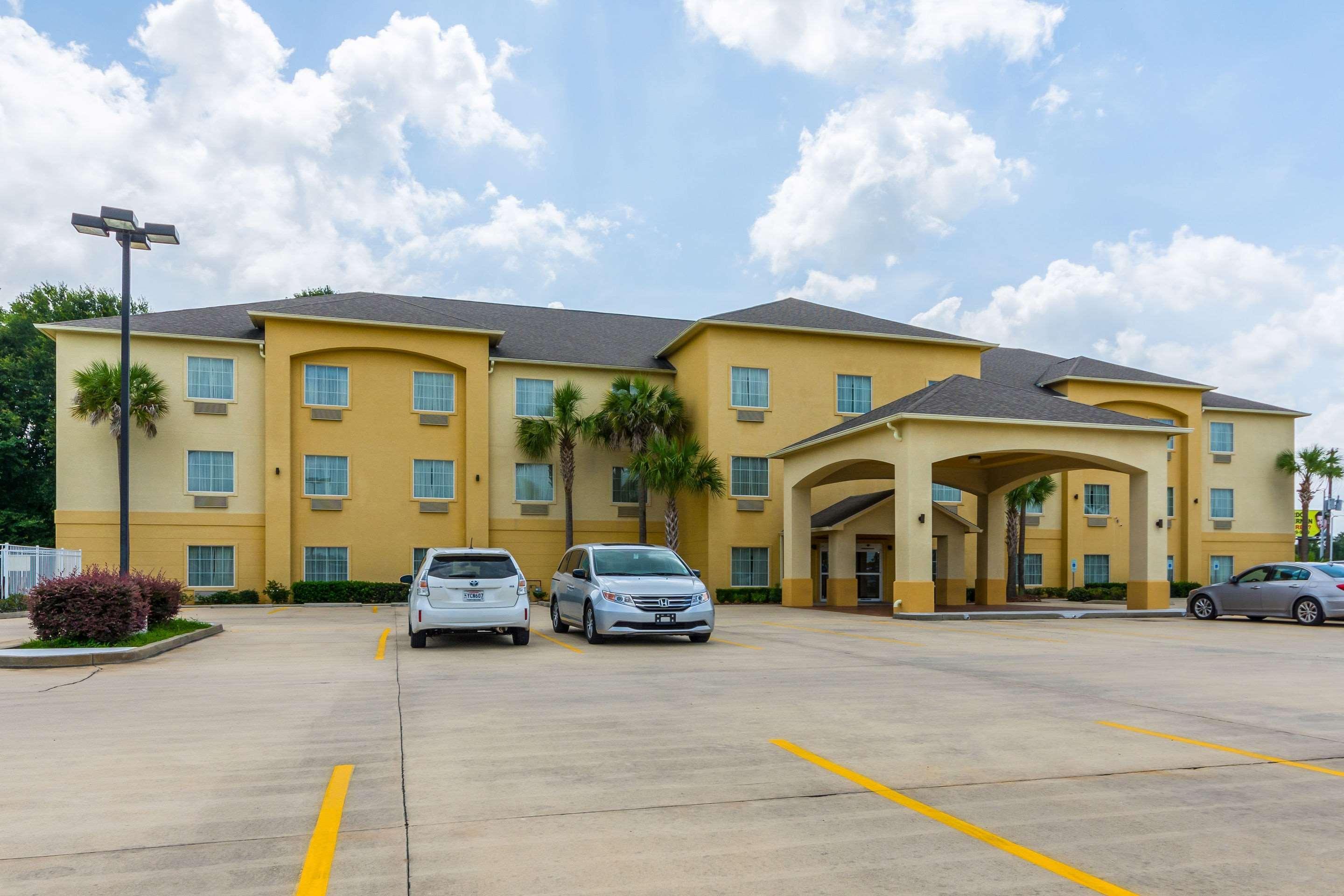 Comfort Inn & Suites Scott-West Lafayette Exterior photo